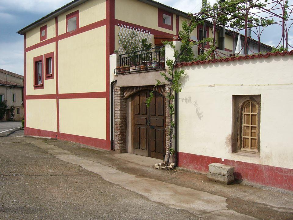 Casa Victoria Hotel Ciruena Exterior photo