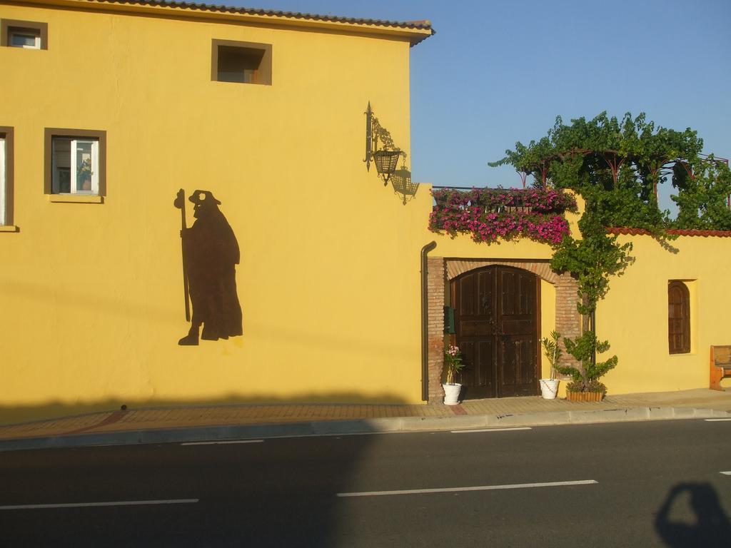 Casa Victoria Hotel Ciruena Exterior photo